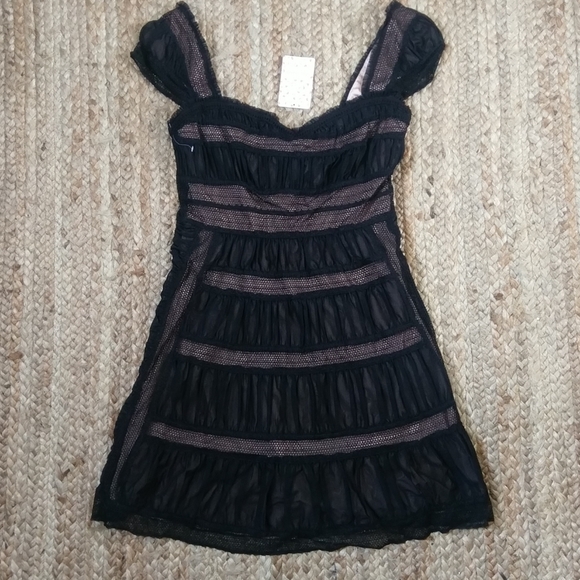 Free People Dresses & Skirts - Free People Alicia Lace Black Mini Dress Size 2